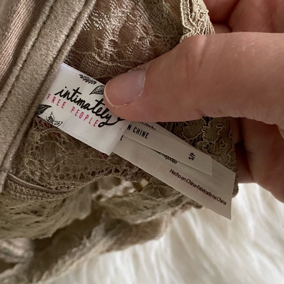 Intimately Free People Taupe Lace Scalloped Bandeau Bra Size Small - Picture 6 of 8